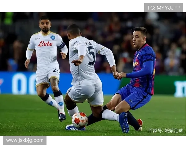 斯卡洛尼球队执行力持续提升，战术贯彻表现稳健