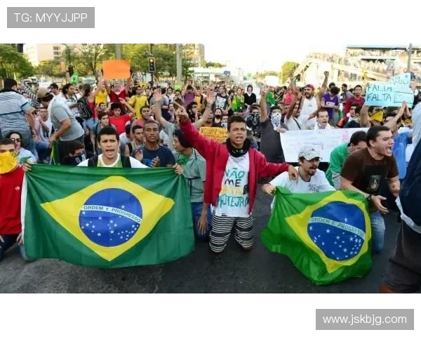 瓦伦西亚球迷抗议持续加剧，对球队主场表现与赛季稳定性造成显著影响