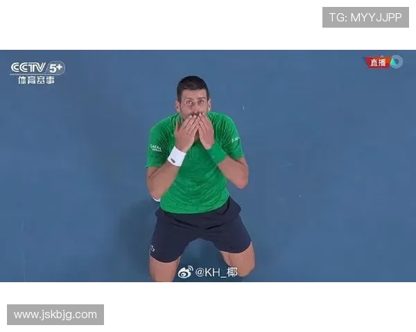 德约科维奇居然在家做饭，中年大叔气质瞬间掉线？